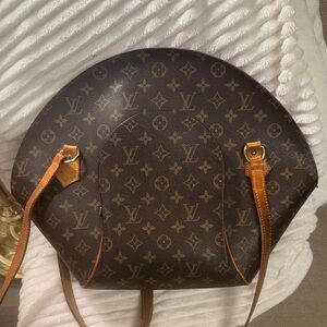 Louis Vuitton Ellipse PM Monogram Handbag